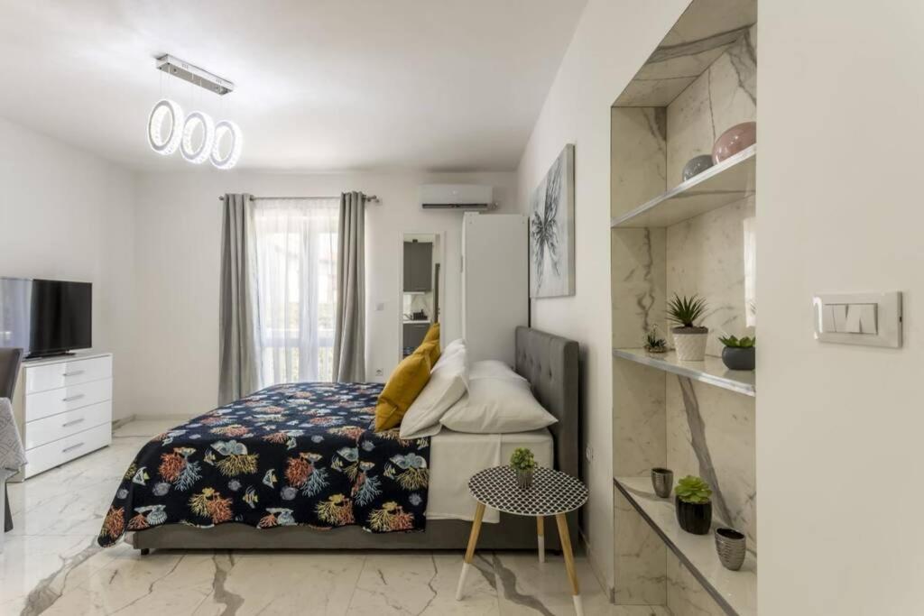 Royal Platinum Studio Apartment Водице Экстерьер фото